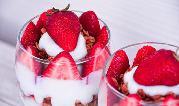 Healthy Strawberry Shortcake Parfait